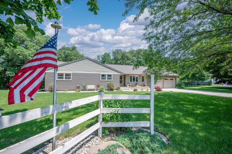 1308 Springfield Pw, Jackson, MN 56143