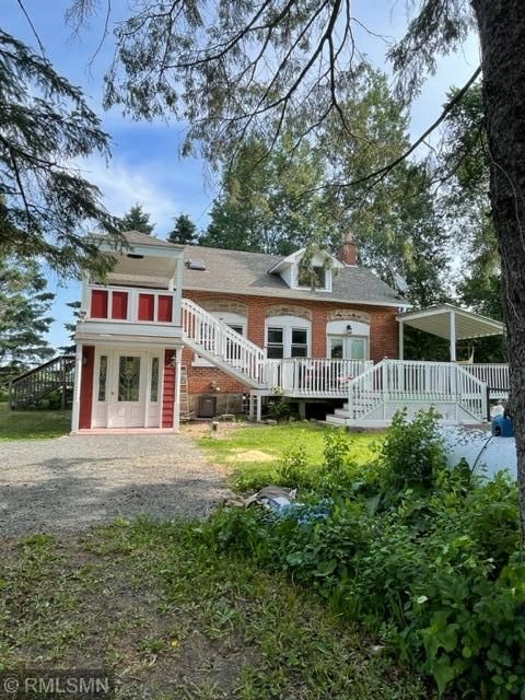 176 30th St, Clear Lake, WI 54005