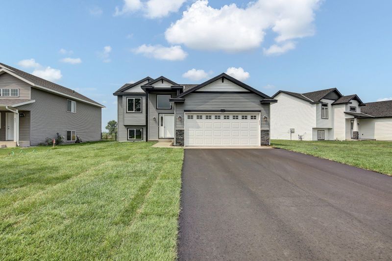 450 Elm St N, Kimball, MN 55353