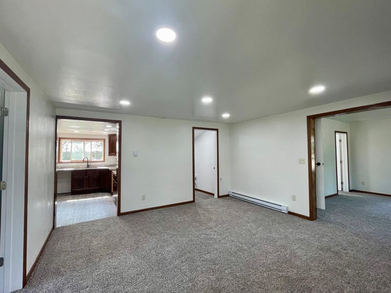401 S 4th St, Beaver Creek, MN 56116