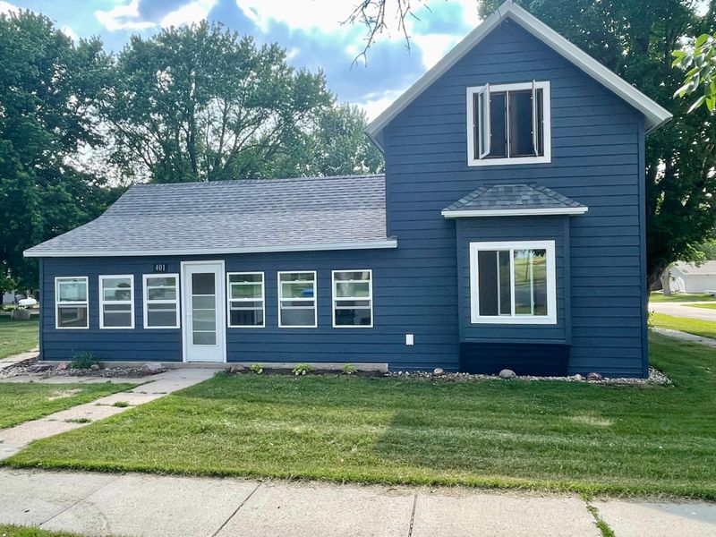 401 S 4th St, Beaver Creek, MN 56116