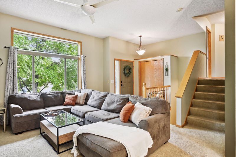 14316 Heywood Ave, Apple Valley, MN 55124