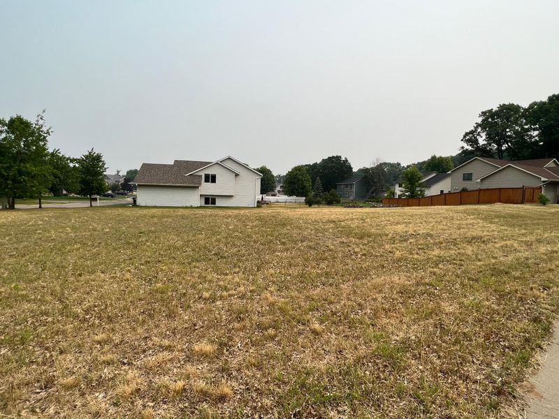 11176 Nikolas Ave SE, Becker, MN 55308