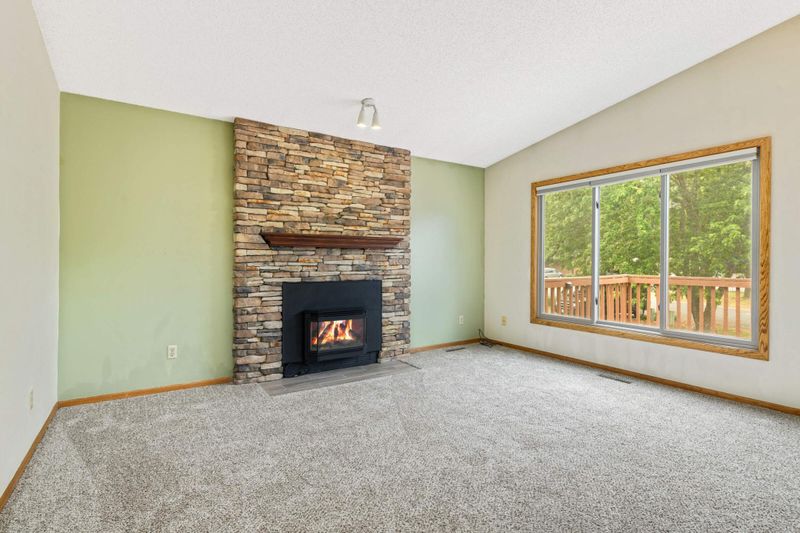 1331 Knoll Dr, Shoreview, MN 55126