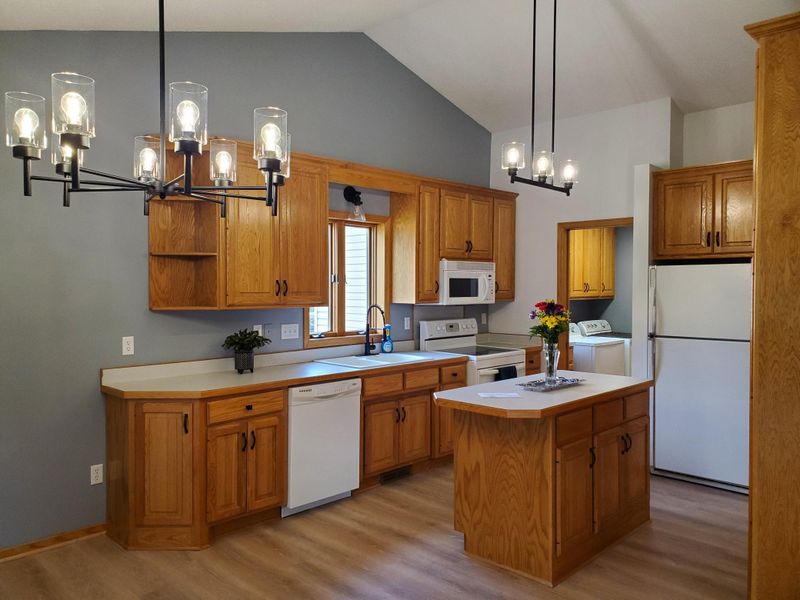 9101 Barrington Ter, Brooklyn Park, MN 55443