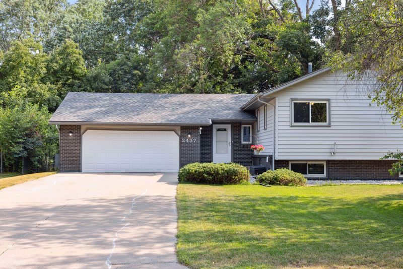 2437 Mounds Ave, New Brighton, MN 55112
