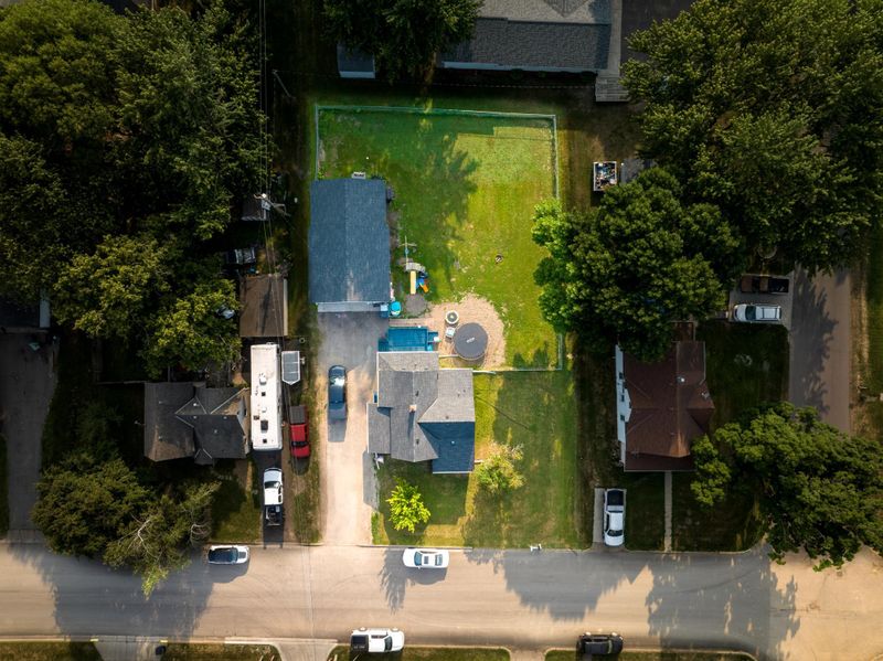 245 S Irving Ave, Rush City, MN 55069