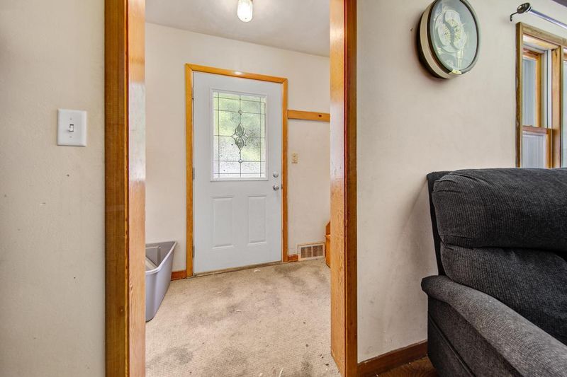 838 Redwood Dr, Fairmont, MN 56031