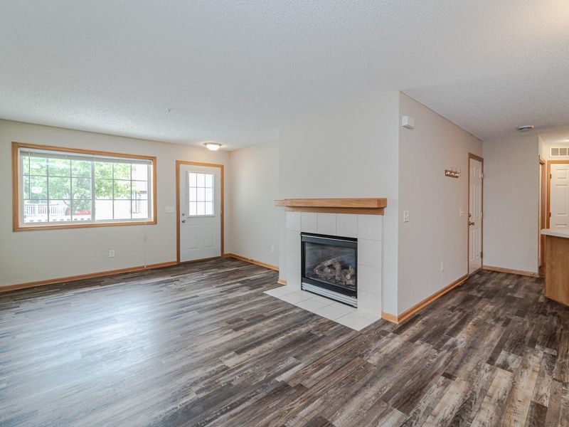 3270 Coleshire Pa #29, Rosemount, MN 55068