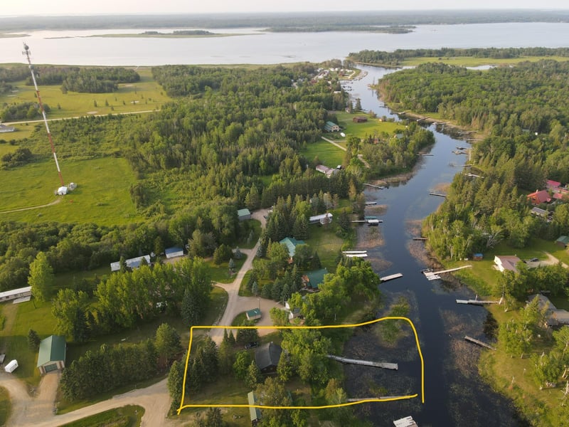 17278 Pine Creek Dr NW, Angle Inlet, MN 56711