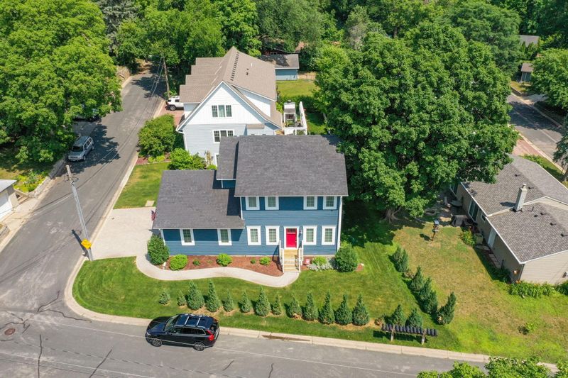 5245 Seabury Rd, Mound, MN 55364