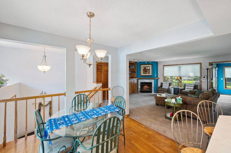 4904 Carlysle Pl, Minnetonka, MN 55345