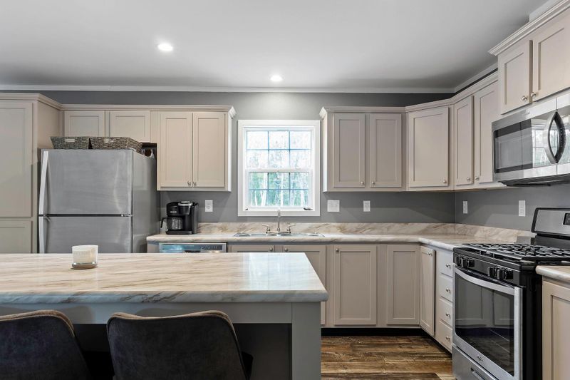 28514 E Horseshoe Lake Rd, Merrifield, MN 56465