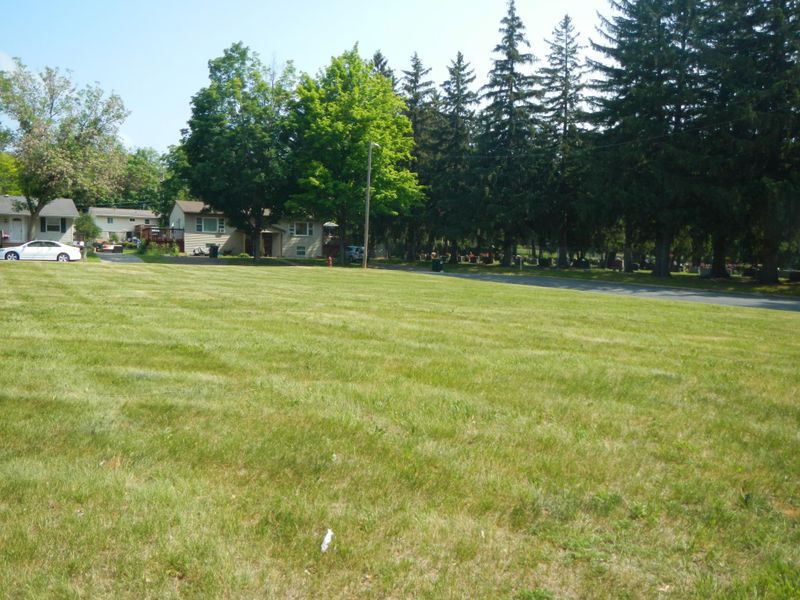 134 Emory Dr, River Falls, WI 54022