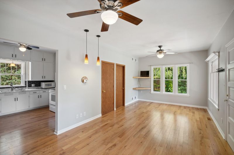 6240 Lynwood Blvd, Mound, MN 55364