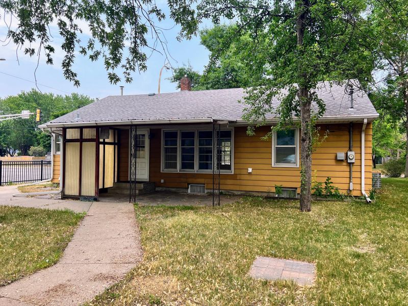 1449 9th Ave N, Saint Cloud, MN 56303