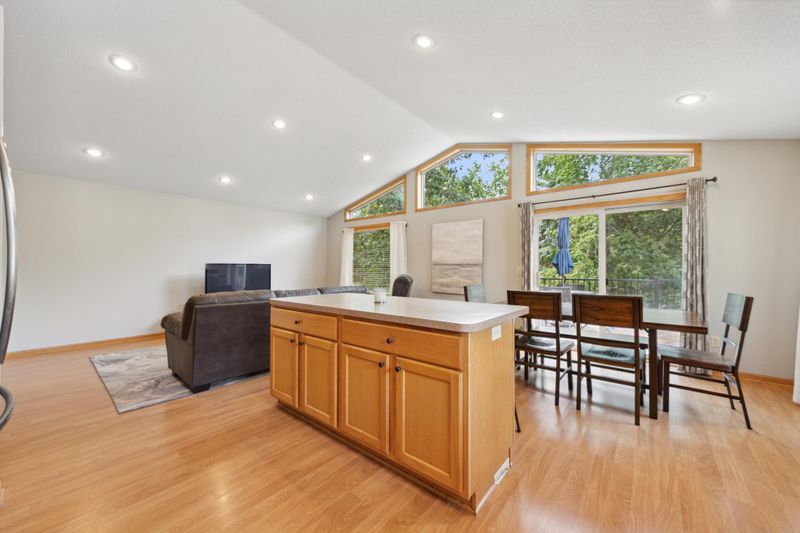 5451 Highland Trl, Big Lake, MN 55309