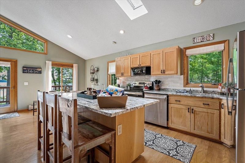 22562 S Shore Dr, Emily, MN 56447