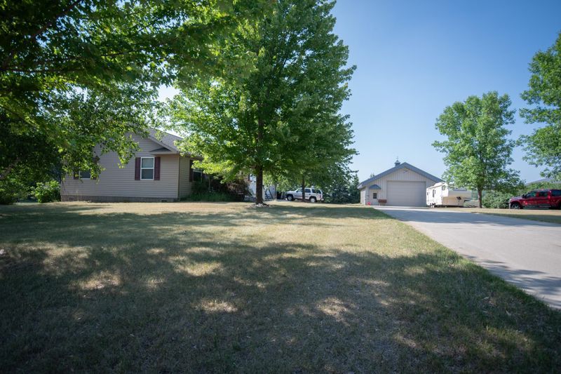 40804 Sauk Lake Rd, Sauk Centre, MN 56378