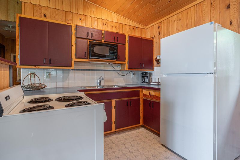 350 Norman Point Rd NW, Longville, MN 56655