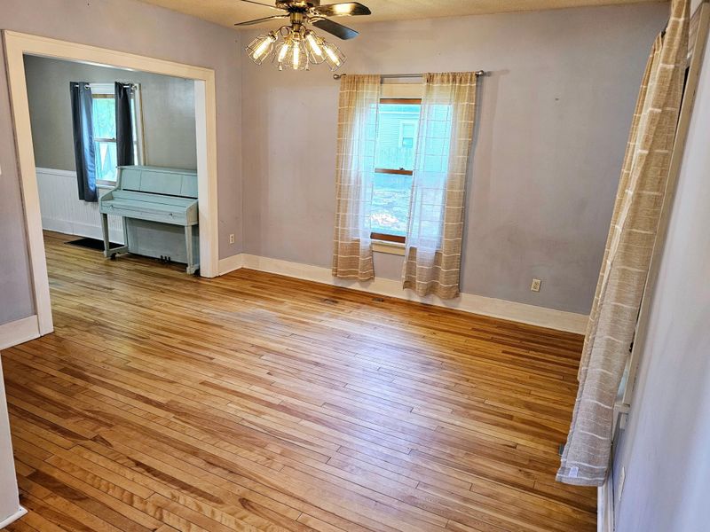 306 S 5th St, Montevideo, MN 56265