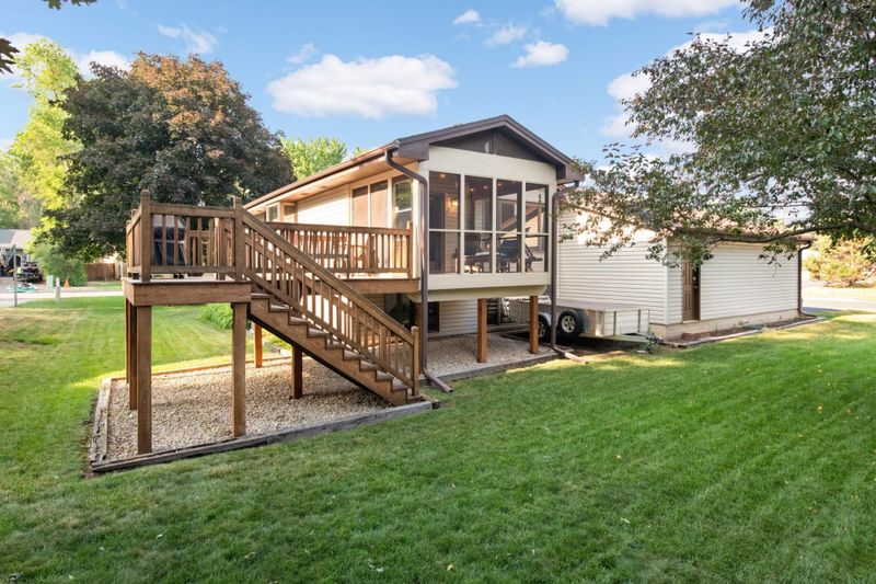 1838 Spruce Ct, White Bear Lake, MN 55110