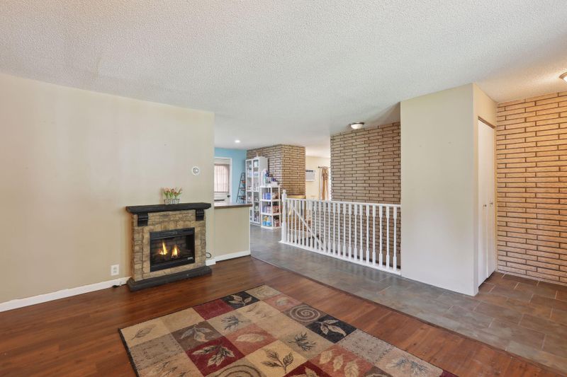 12228 Partridge St NW, Coon Rapids, MN 55448