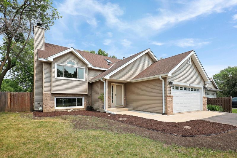 5162 W 143rd St, Savage, MN 55378