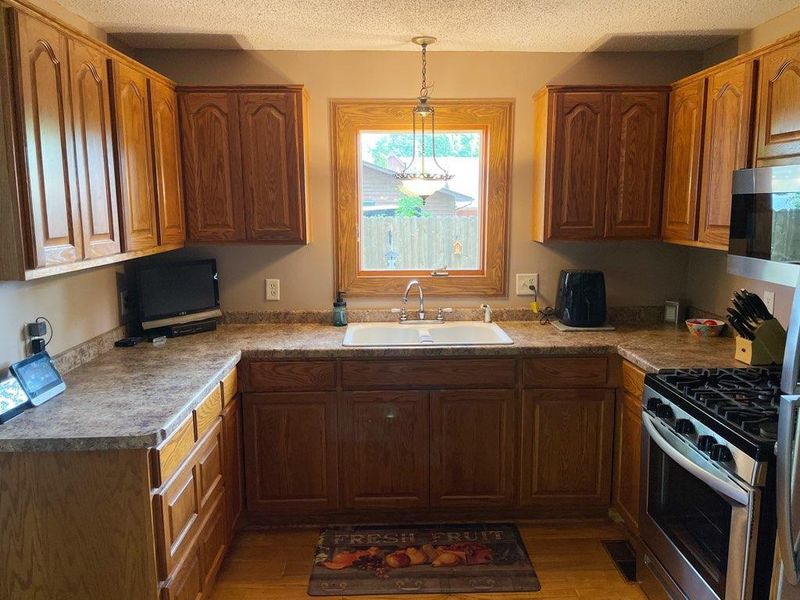 43901 Vista Rd, Isle, MN 56342