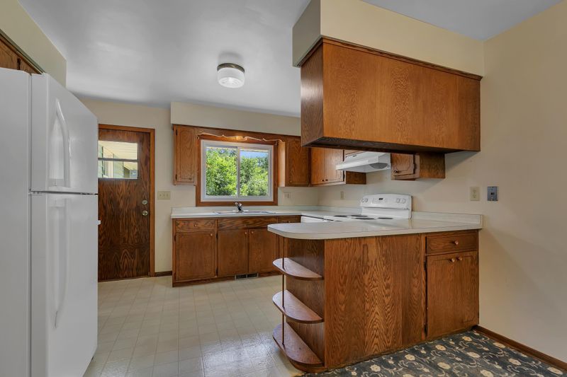 1718 12th Ave SE, Saint Cloud, MN 56304