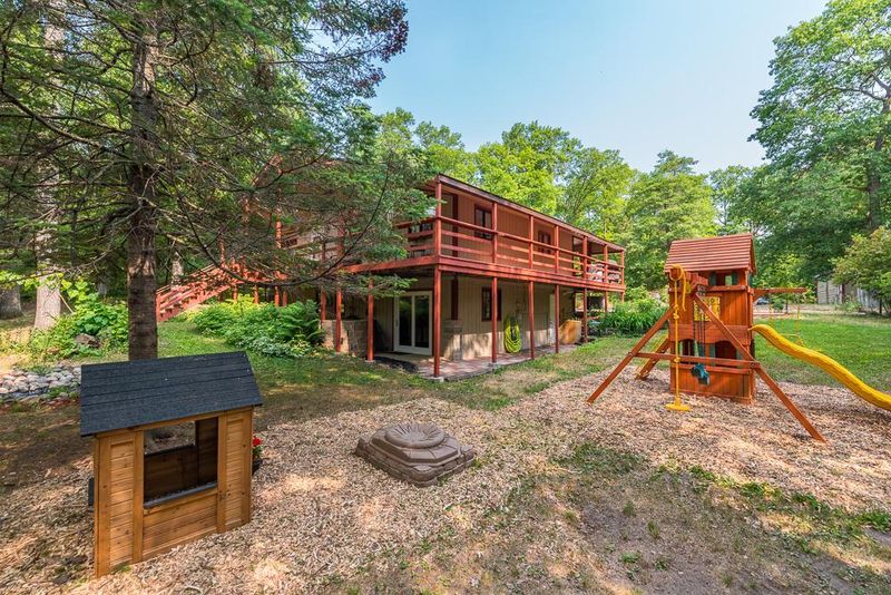 16147 Palomino Ln, Brainerd, MN 56401