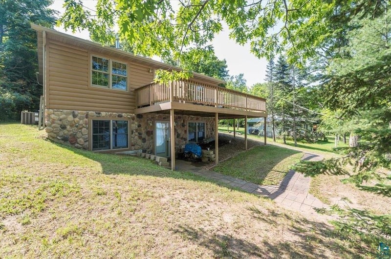 5911 Little Cloquet Rd, Cromwell, MN 55726