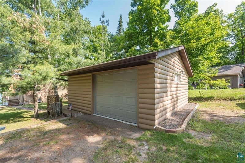 5911 Little Cloquet Rd, Cromwell, MN 55726