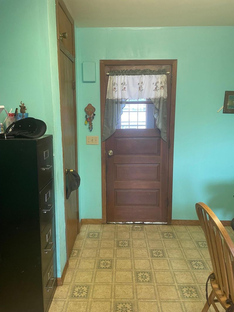 28414 Lake St #1, Lastrup, MN 56344