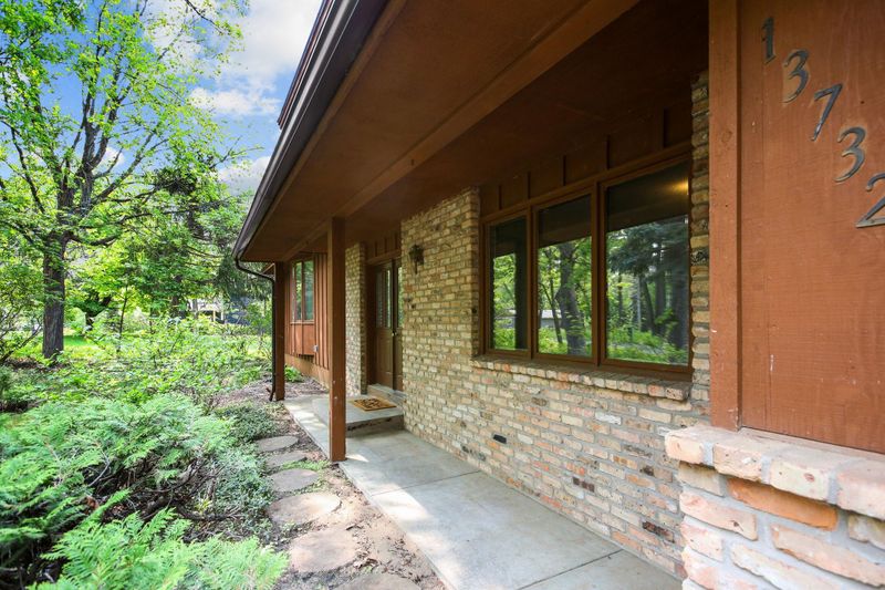 13732 Eidelweiss St NW, Andover, MN 55304