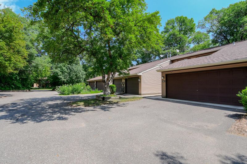 103 South Dr #E, Circle Pines, MN 55014