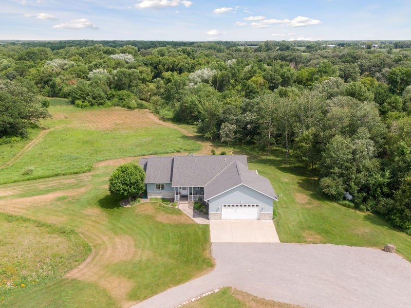 994 145th Ave NE, Foley, MN 56329
