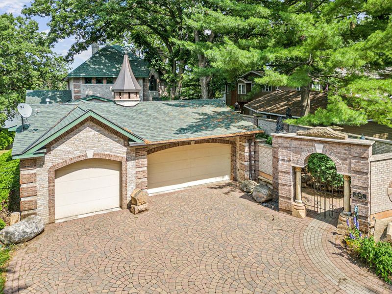 11470 Mississippi Dr N, Champlin, MN 55316