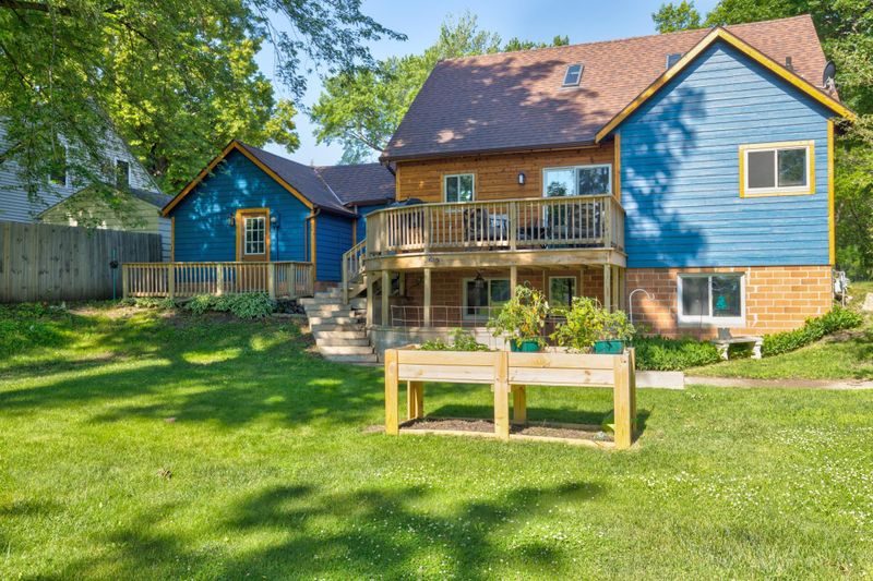 222 N Bruce St, Ivanhoe, MN 56142