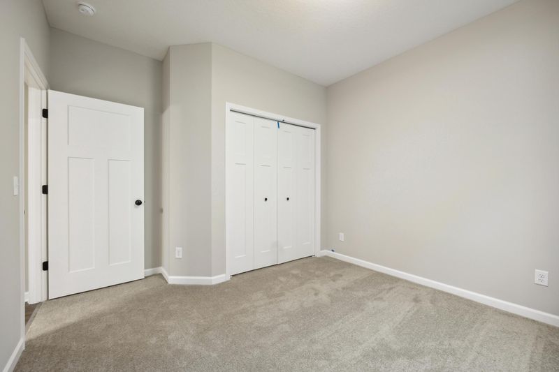6757 Bellflower Dr, Minnetrista, MN 55331
