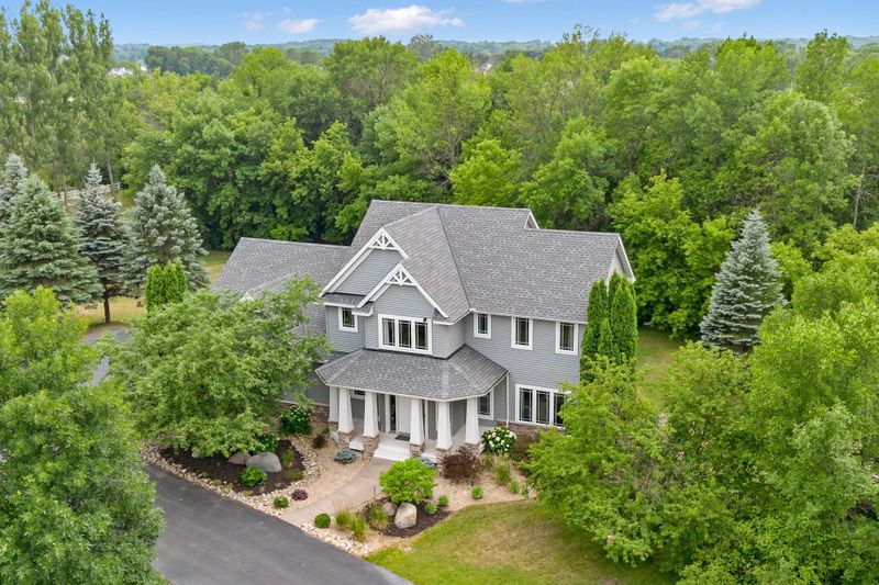 5261 Yvette St, Loretto, MN 55357