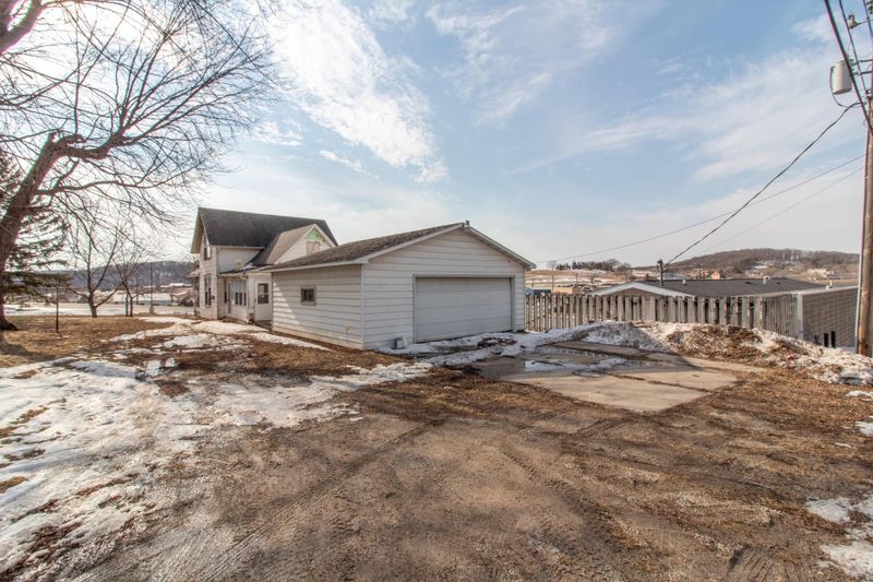 112 Main St N, Chatfield, MN 55923