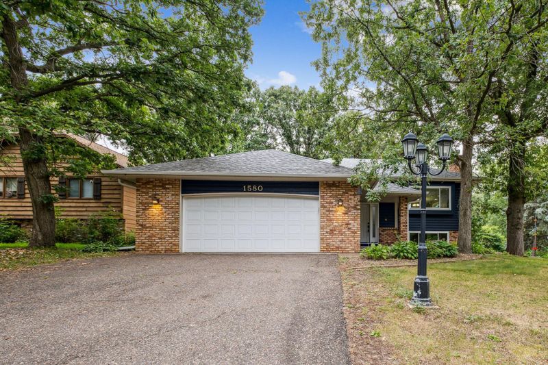 1580 99th Ave NW, Coon Rapids, MN 55433