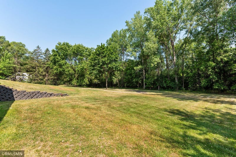185 Ash St, Lino Lakes, MN 55126