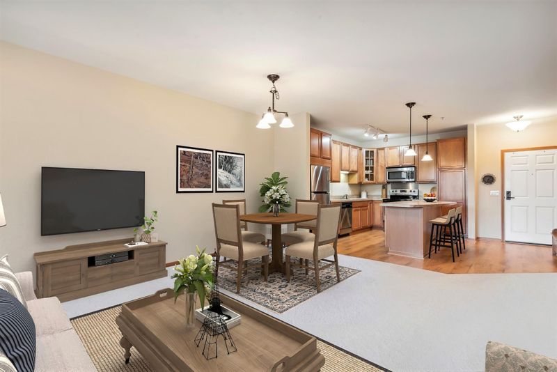 7100 Metro Blvd #202, Edina, MN 55439
