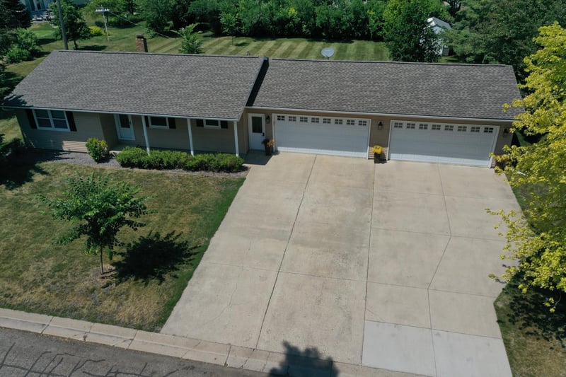 602 2nd Ave S, Raymond, MN 56282