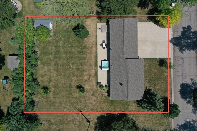 602 2nd Ave S, Raymond, MN 56282