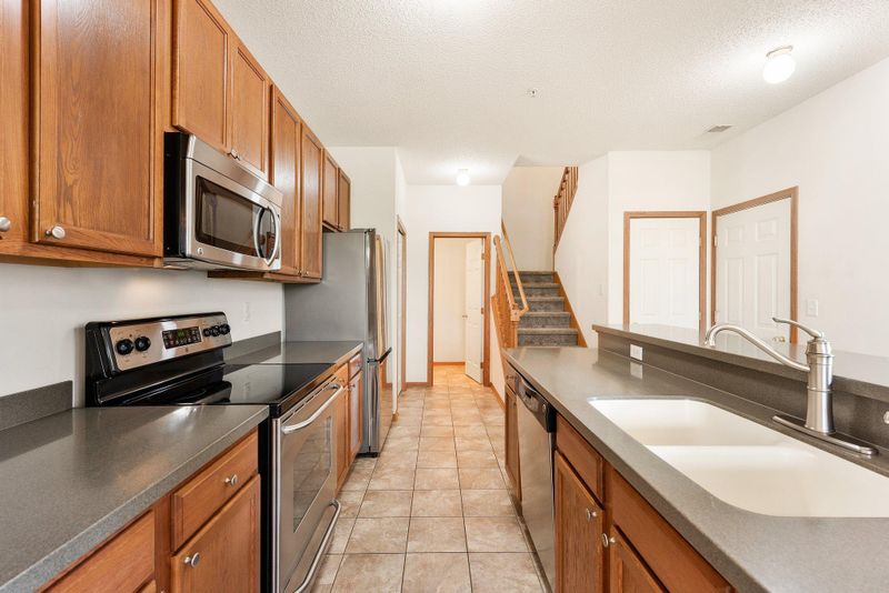14642 Sapphire Ln, Ramsey, MN 55303