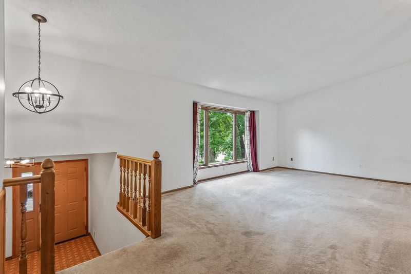 17169 Grenadier Ave, Lakeville, MN 55044