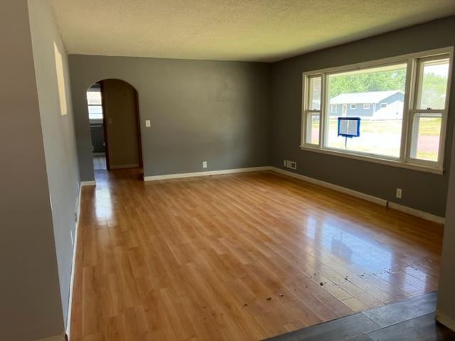 12 Minnesota Ave W, Minnesota Lake, MN 56068